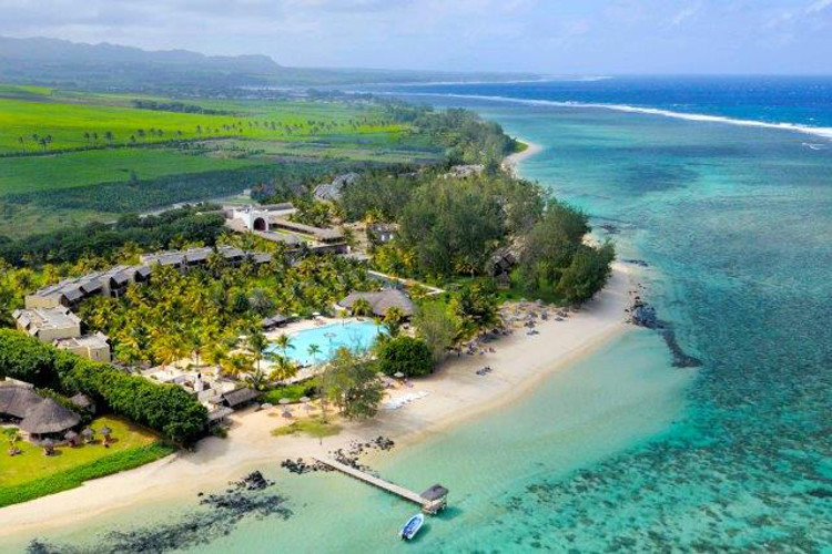 Αποτέλεσμα εικόνας για Outrigger Mauritius Beach Resort